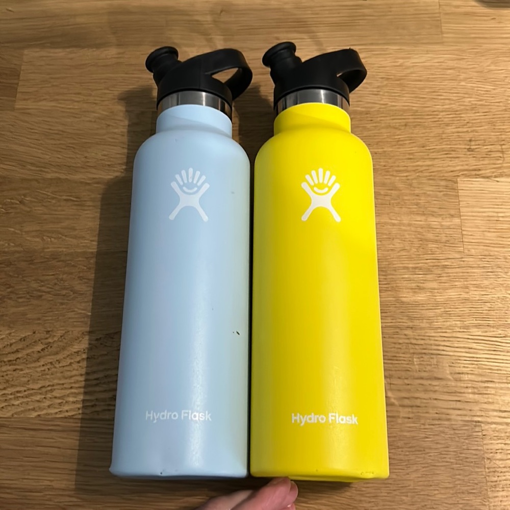 Hydro flask water bottles